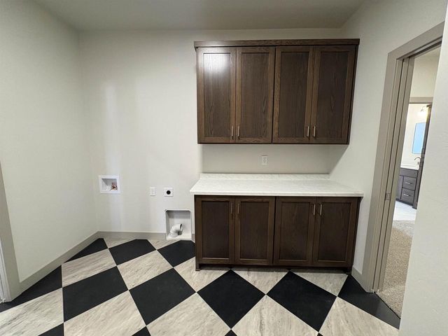 3141 LAZY OAK COURT, Green Bay, WI 54311