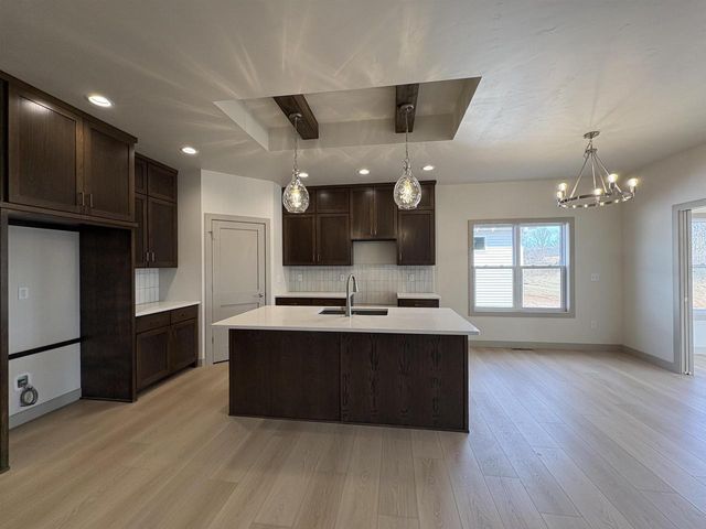 3141 LAZY OAK COURT, Green Bay, WI 54311