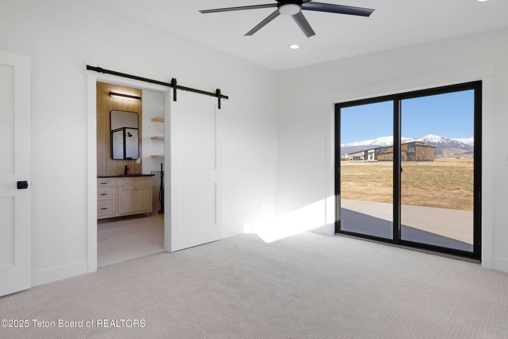 1169 PRAIRIE DOG Way, Driggs, ID 83422 photo 17