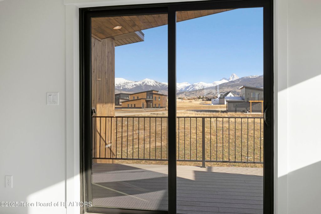 1169 PRAIRIE DOG Way, Driggs, ID 83422 photo 19