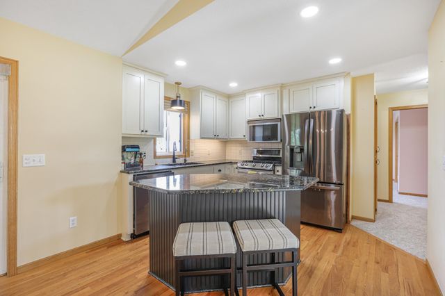 19823 Tiger Street NW, Elk River, MN 55330