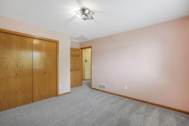 19823 Tiger Street NW, Elk River, MN 55330