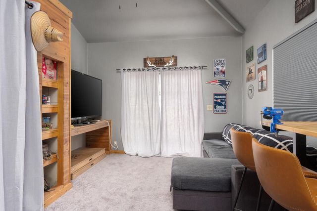 35228 Lenard Road, Springville, CA 93265