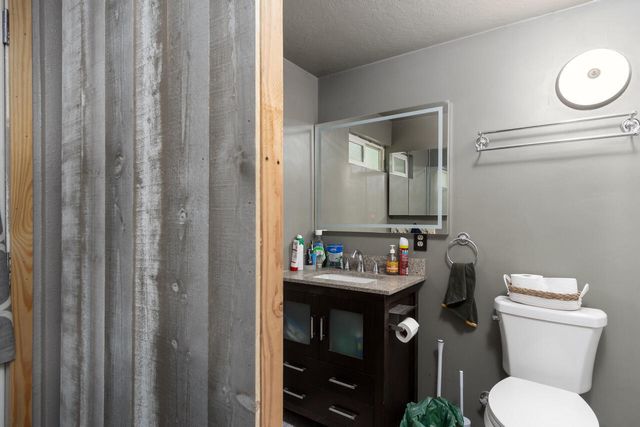 35228 Lenard Road, Springville, CA 93265