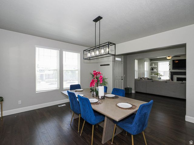 11576 S WILLOW WALK DR, South Jordan, UT 84009