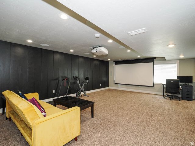 11576 S WILLOW WALK DR, South Jordan, UT 84009