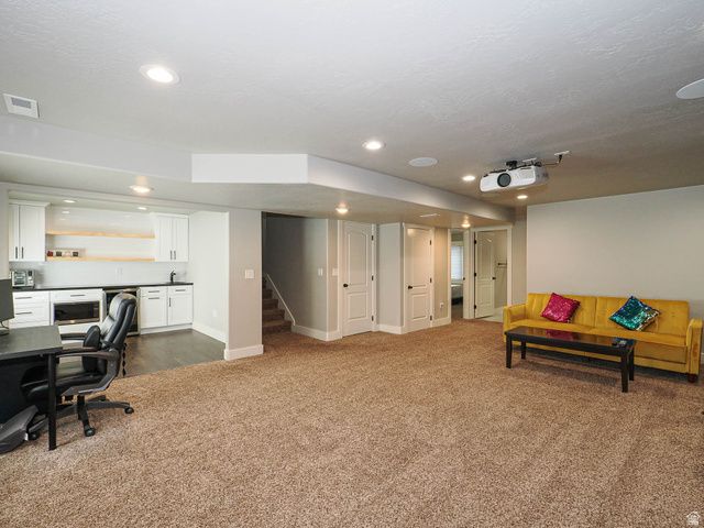 11576 S WILLOW WALK DR, South Jordan, UT 84009