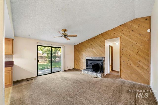 4017 S Minuteman Way, Boise, ID 83706
