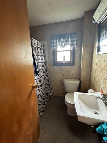 311 N Walnut Street, Columbia City, IN 46725