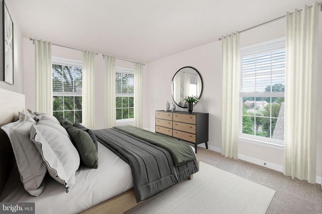 104 SHINNECOCK HL, Avondale, PA 19311