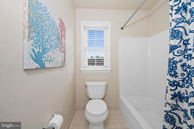 104 SHINNECOCK HL, Avondale, PA 19311