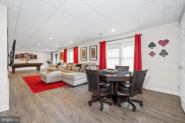 104 SHINNECOCK HL, Avondale, PA 19311