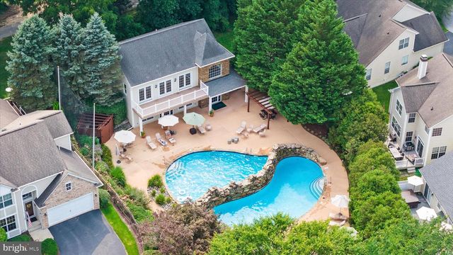 104 SHINNECOCK HL, Avondale, PA 19311