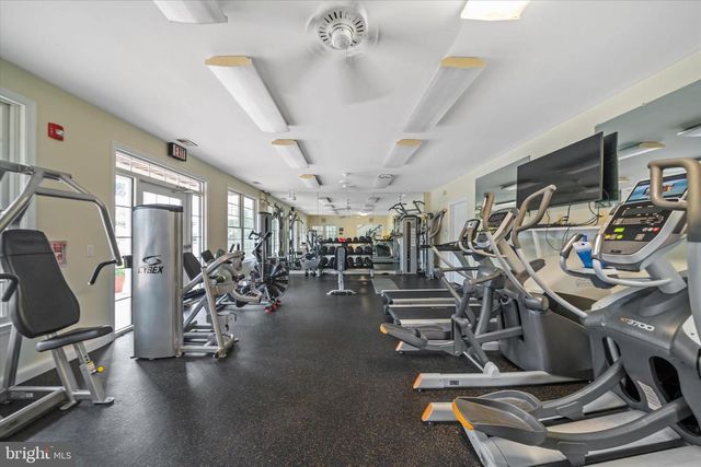 104 SHINNECOCK HL, Avondale, PA 19311