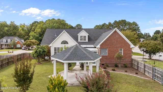 1716 Lakeside Drive NW, Wilson, NC 27896