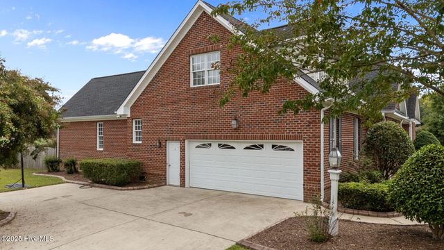 1716 Lakeside Drive NW, Wilson, NC 27896