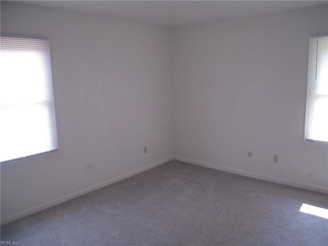 1008 Parkland LN, Virginia Beach, VA 23464