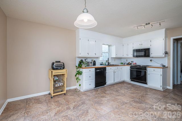 4503 Briarcreek Road, Maiden, NC 28650