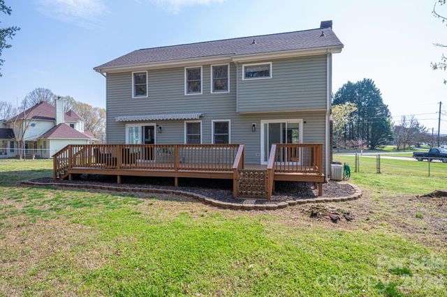 4503 Briarcreek Road, Maiden, NC 28650