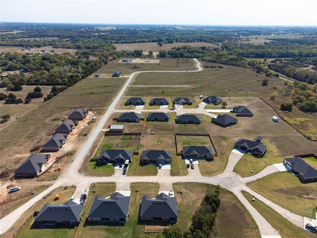 2221 E Cover Lane, Stillwater, OK 74074