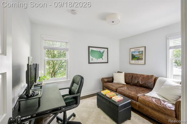 1617 Penistone Street, Birmingham, MI 48009