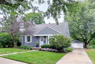 1617 Penistone Street, Birmingham, MI 48009