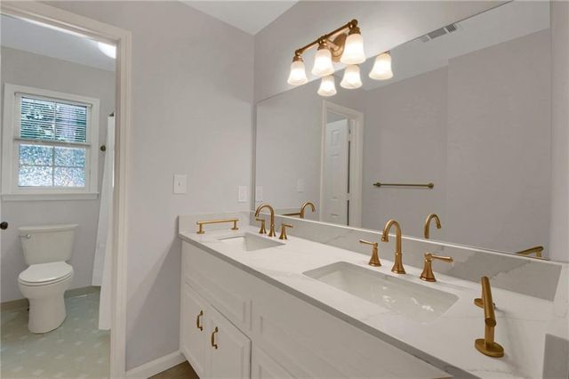 5435 Hoylake Court, Johns Creek, GA 30097