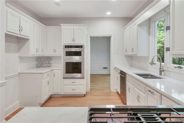 5435 Hoylake Court, Johns Creek, GA 30097