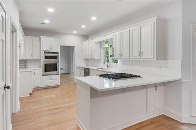 5435 Hoylake Court, Johns Creek, GA 30097