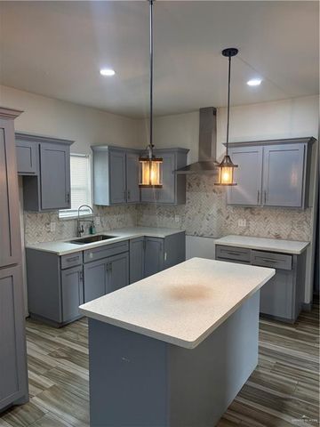 1513 Joe Justice Street, Weslaco, TX 78599