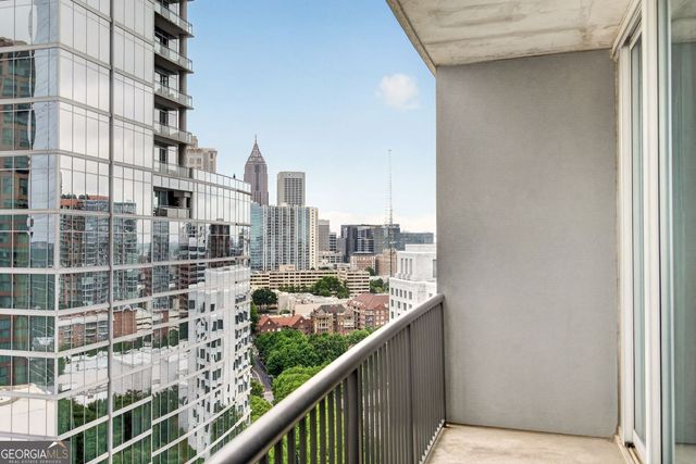 1080 Peachtree Street NE 2004, Atlanta, GA 30309