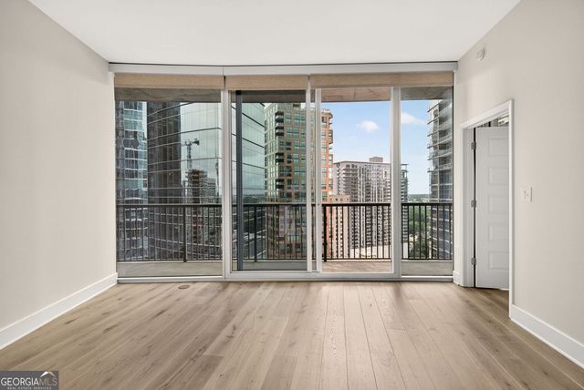 1080 Peachtree Street NE 2004, Atlanta, GA 30309
