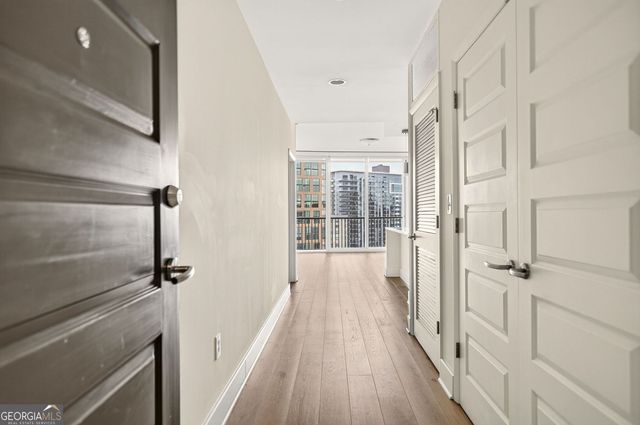 1080 Peachtree Street NE 2004, Atlanta, GA 30309
