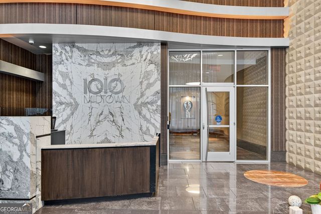 1080 Peachtree Street NE 2004, Atlanta, GA 30309