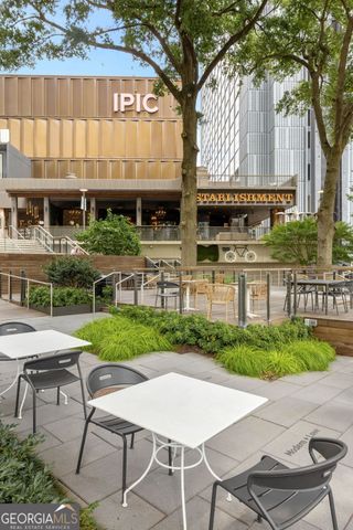 1080 Peachtree Street NE 2004, Atlanta, GA 30309