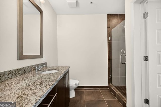 1080 Peachtree Street NE 2004, Atlanta, GA 30309
