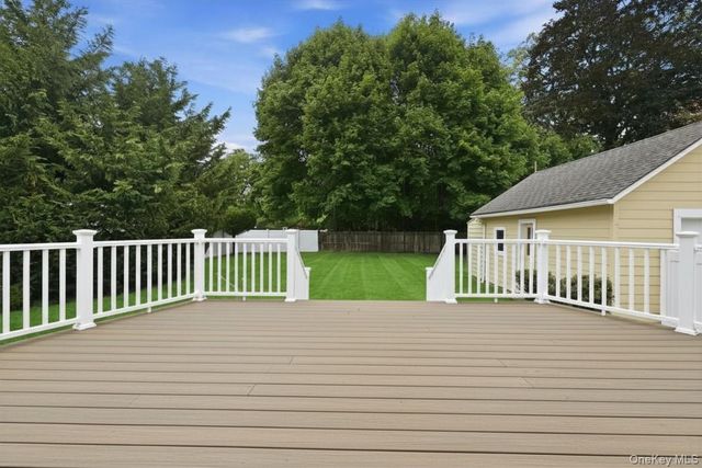 991 Cottage Place, Baldwin, NY 11510