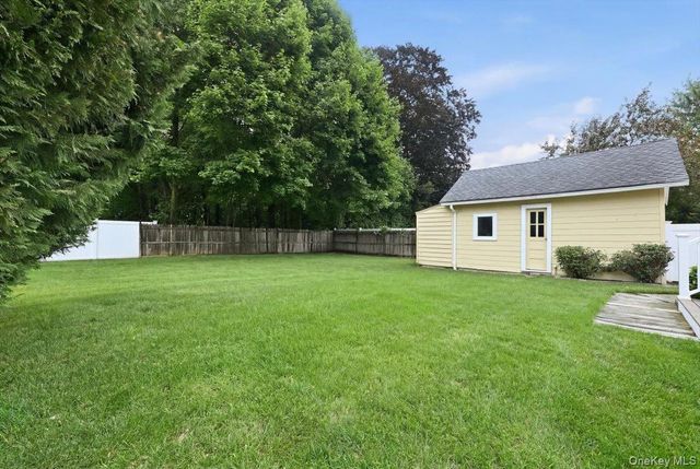 991 Cottage Place, Baldwin, NY 11510