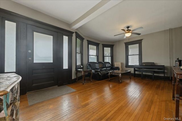 991 Cottage Place, Baldwin, NY 11510
