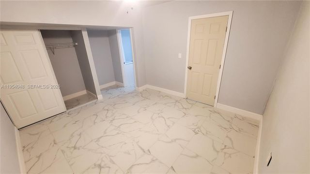 8613 Beekman Dr, Miramar, FL 33025