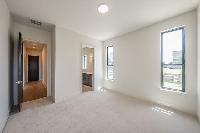 3333 Bridgegate Avenue, Northlake, TX 76247