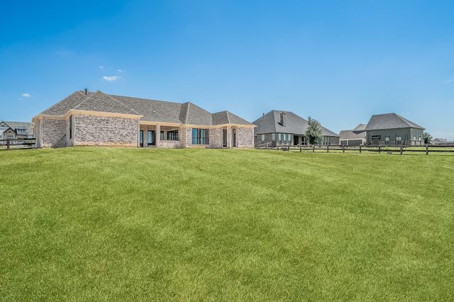 3333 Bridgegate Avenue, Northlake, TX 76247