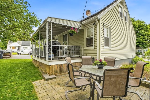 2 Walker Ave, Milford, MA 01757