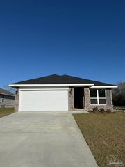 939 Pine Top Ln 9B, Cantonment, FL 32533