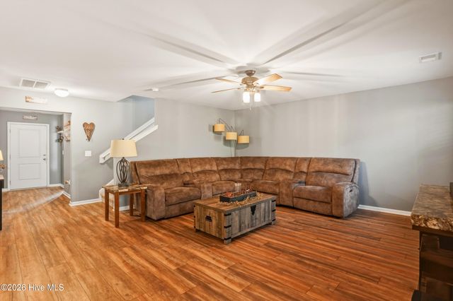 793 Landmark Cove SW, Calabash, NC 28467