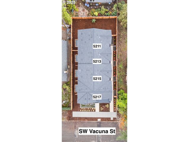 5211 Sw Vacuna St, Portland, OR 97219