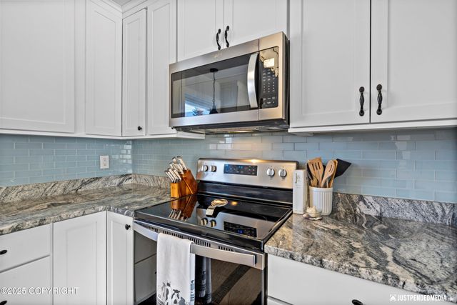 17969 Meadow Creek Drive, Eagle River, AK 99577