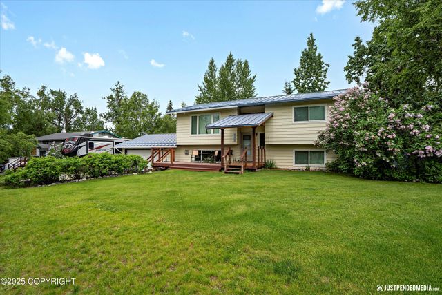 17969 Meadow Creek Drive, Eagle River, AK 99577