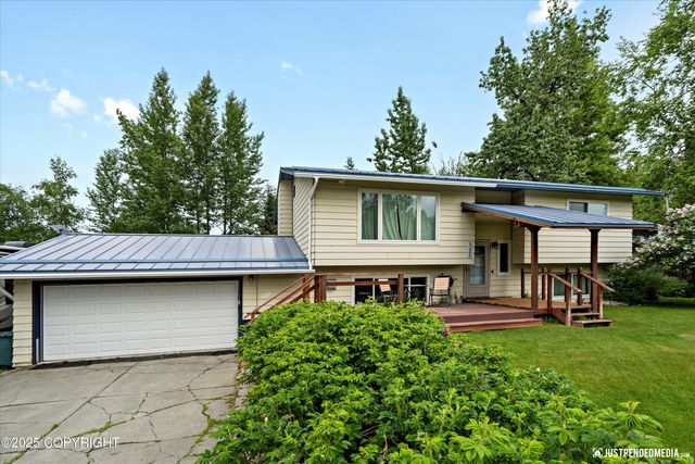 17969 Meadow Creek Drive, Eagle River, AK 99577