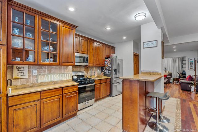 10124 134th Street, Richmond Hill S., NY 11419